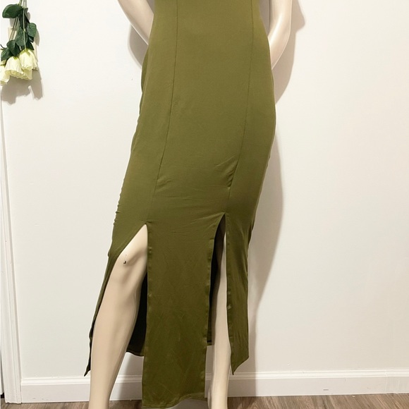 11 🎀 Beck Olive Green Maxi Dress 🎀 - Picture 3 of 5
